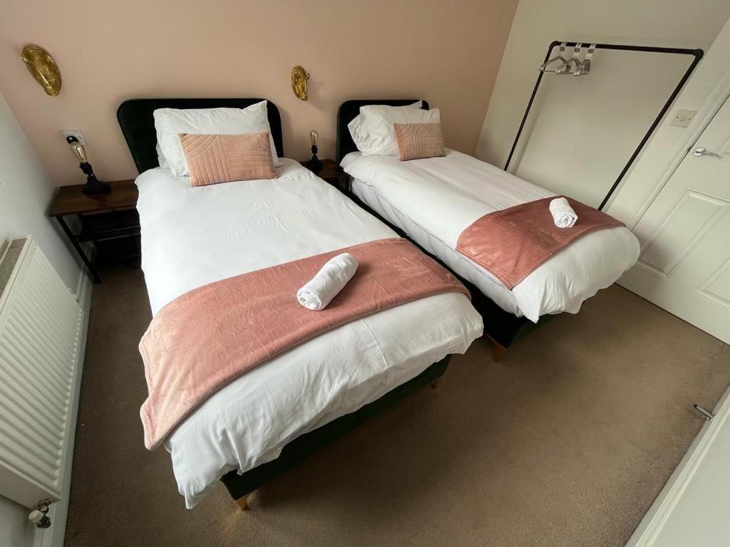 Durham City Hospital Apartment By #Shortstaysaway ภายนอก รูปภาพ